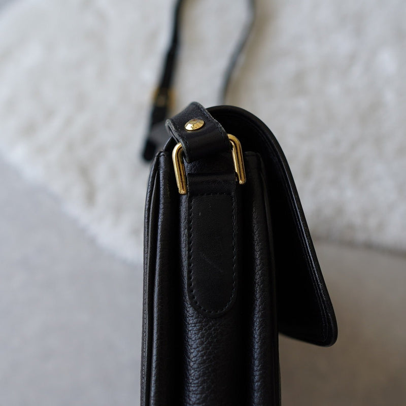 90's｜Black Leather Shoulder Bag - NEWSED