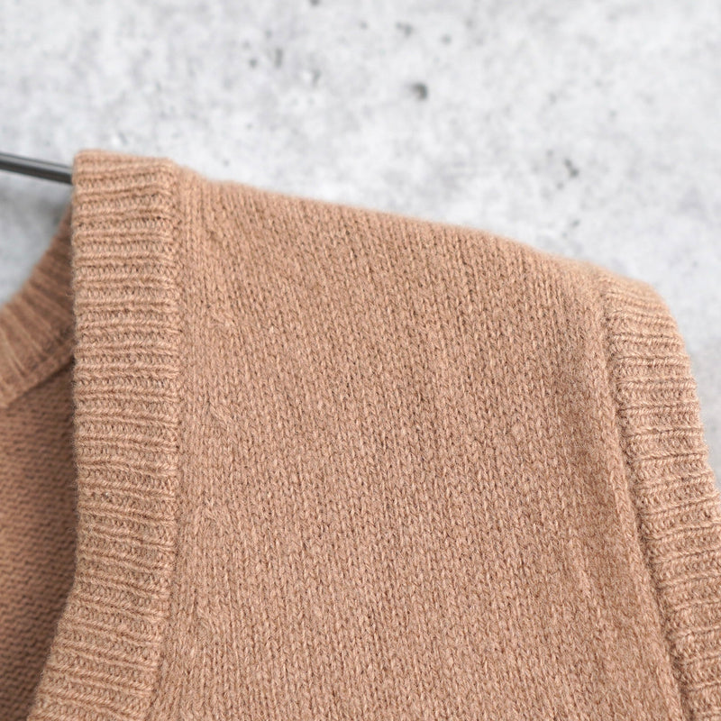 90's｜Logo Embroidery Knit Vest - NEWSED