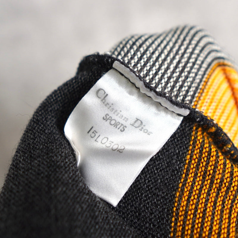 90's｜Logo Embroidery Sweater - NEWSED