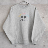 90's｜Logo Embroidery Sweatshirt - NEWSED