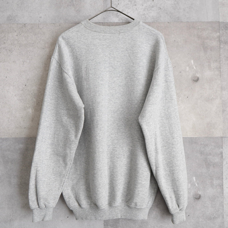 90's｜Logo Embroidery Sweatshirt - NEWSED