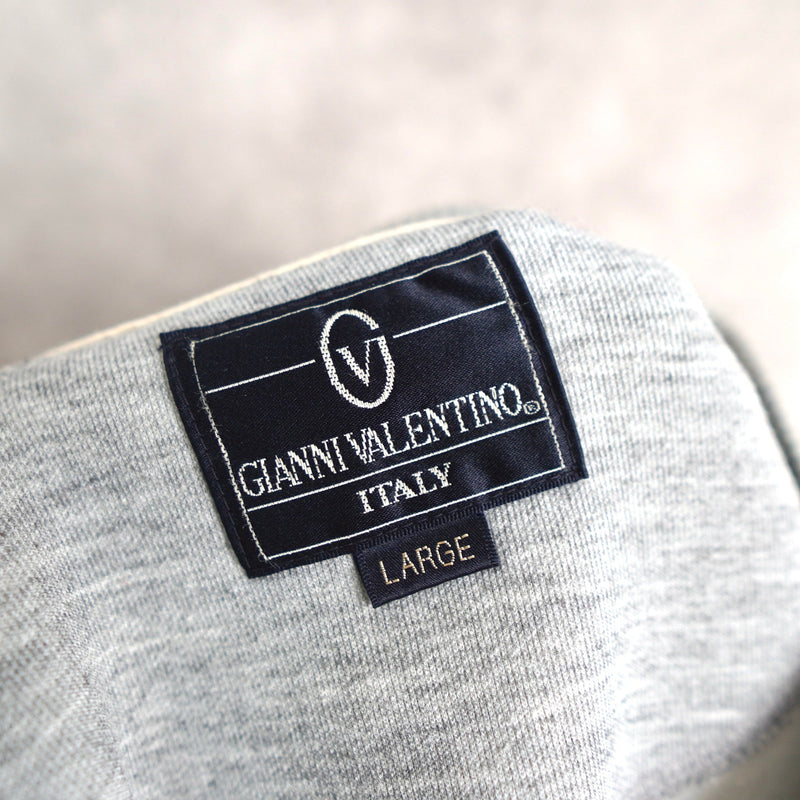 90's｜Logo Sweatshirt - NEWSED
