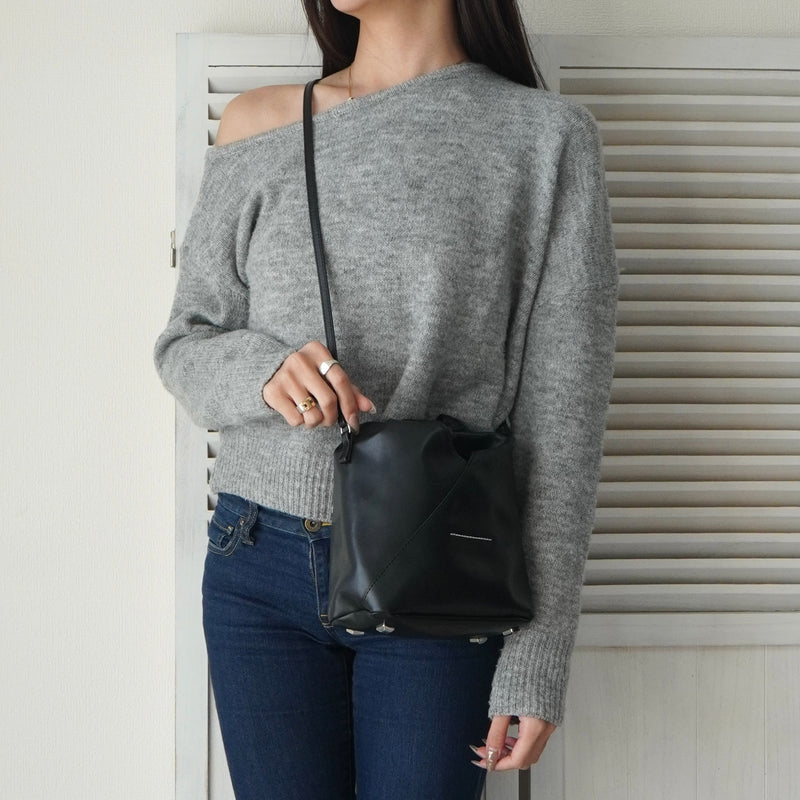 エムエムシックス メゾン マルジェラ レザー ジャパニーズバッグ クロスボディ ショルダーバッグ ブラック