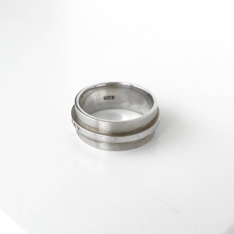 BURBERRY バーバリー クラシックワイドリング 指輪 メンズ　15号 バーバリー シルバー925 リング 指輪 15号 | ブランド古着を扱う