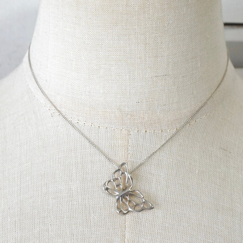 Tiffany シルバー925 バタフライ　チャーム ティファニー バタフライ ネックレス シルバー925 | ブランド古着を