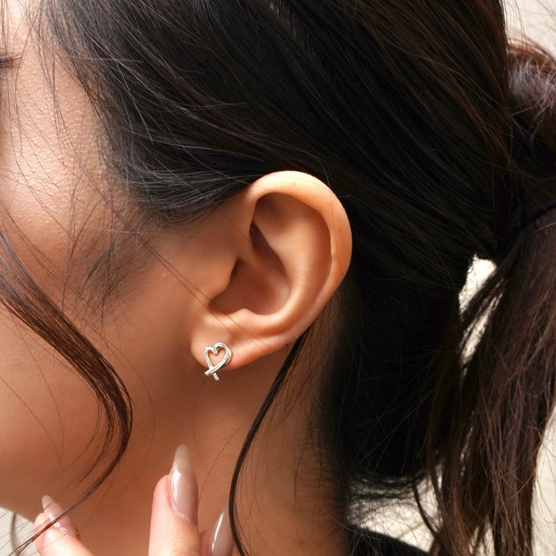 ティファニー ラビングハート ピアス シルバー925 新品磨き済 - NEWSED