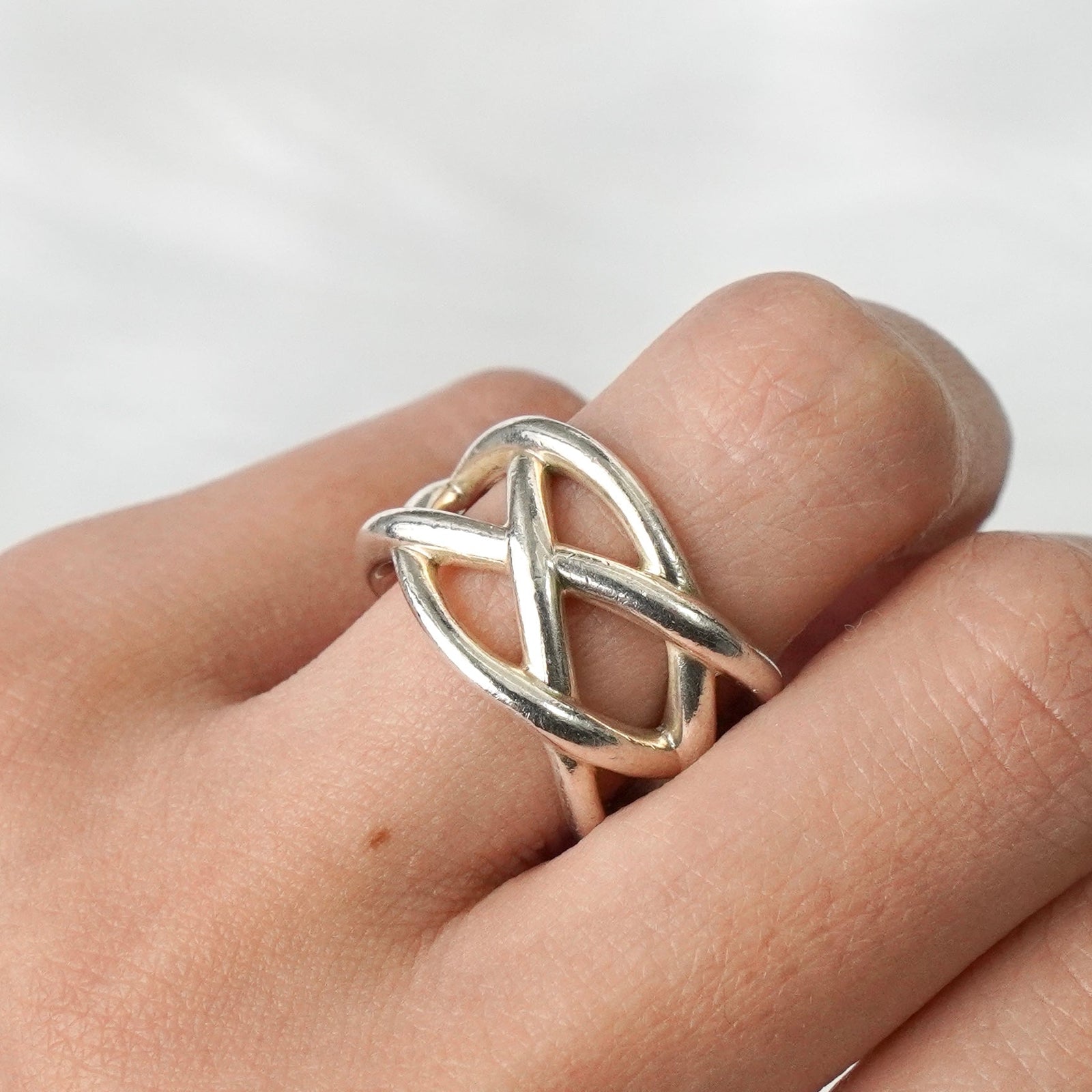 c384 美品　ティファニー　ケルティック　ノット　リング　925 約9号 TIFFANY&Co. ティファニー Tiffany & Co. 指輪 ケルティック