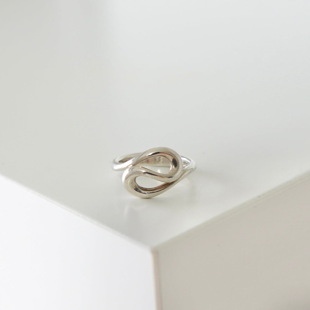 ティファニー オープンウェーブ シルバー925 指輪 リング 8号