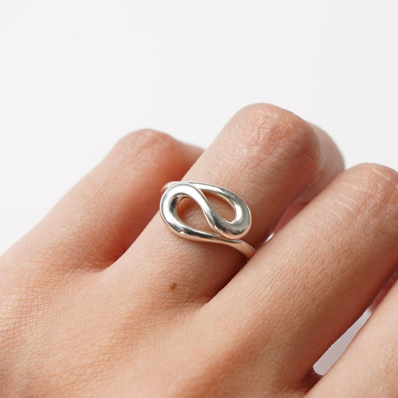 希少品✨️ティファニー オープンウェーブリング 8号 Tiffany & Co