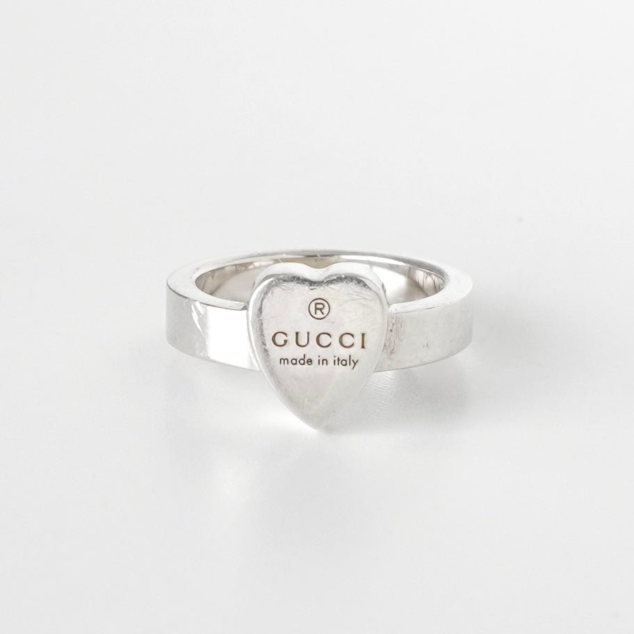 Gucci 心形戒指，纯银，尺寸 8.5