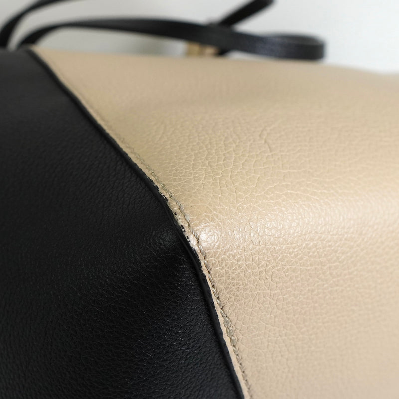 ルイ ヴィトン ロックミー カバ トートバッグ ベージュ / ブラック M42289