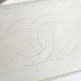 シャネル ココマーク ラムスキン フラット ミニポーチ ホワイト 9番台7桁 - NEWSED