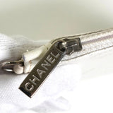 シャネル ココマーク ラムスキン フラット ミニポーチ ホワイト 9番台7桁 - NEWSED