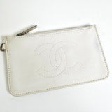 シャネル ココマーク ラムスキン フラット ミニポーチ ホワイト 9番台7桁 - NEWSED