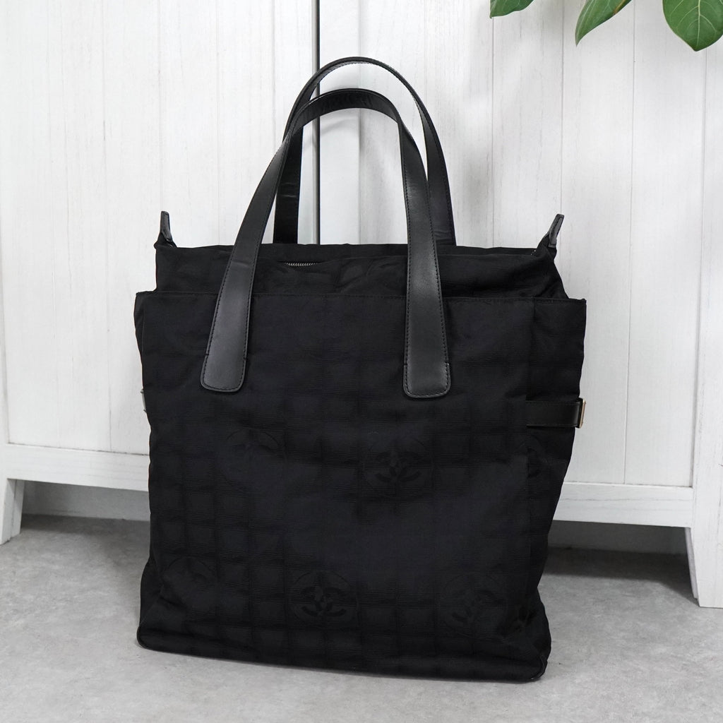 シャネル 9番台7桁 ニュートラベルライン GM トートバッグ ブラック