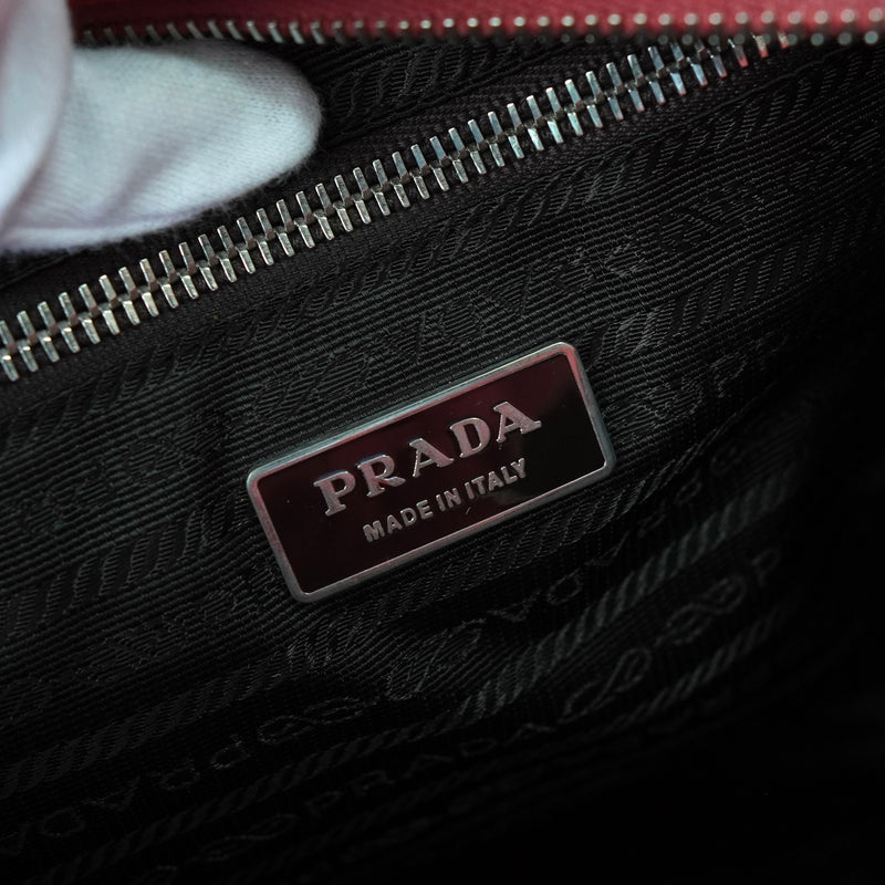 プラダ ハンドバッグ レッド