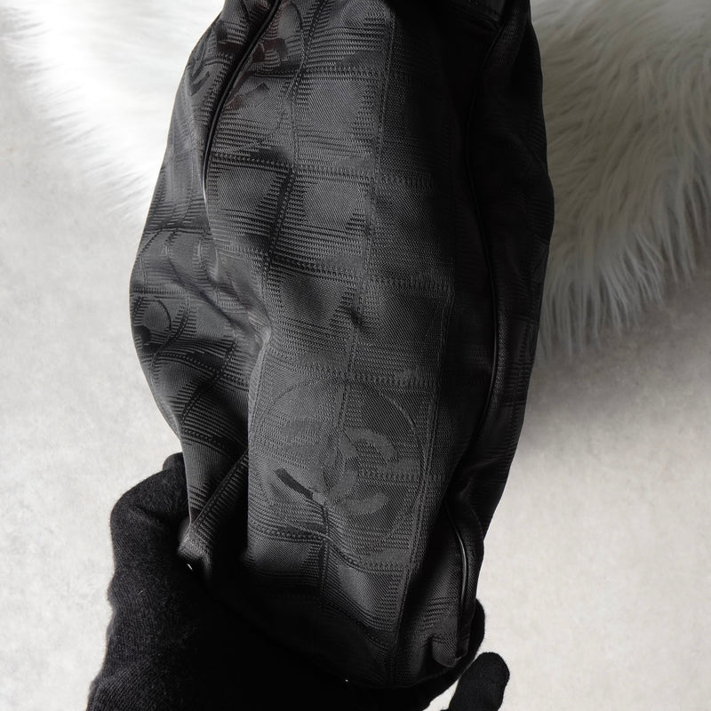 シャネル ニュートラベルライン GM トートバッグ ブラック 7桁6番台