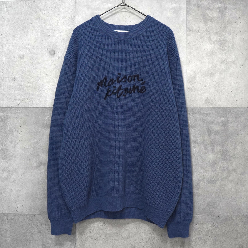 メゾン キツネ 筆記体ロゴ ワッフル ニット ブルー