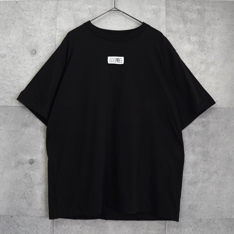 エムエムシックス メゾン マルジェラ ナンバーロゴ Tシャツ ブラック