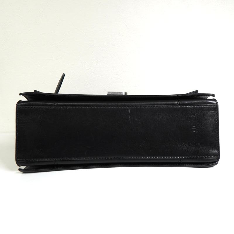 バレンシアガ クラッシュ レザー スリングバッグ ワンショルダーバッグ ブラック