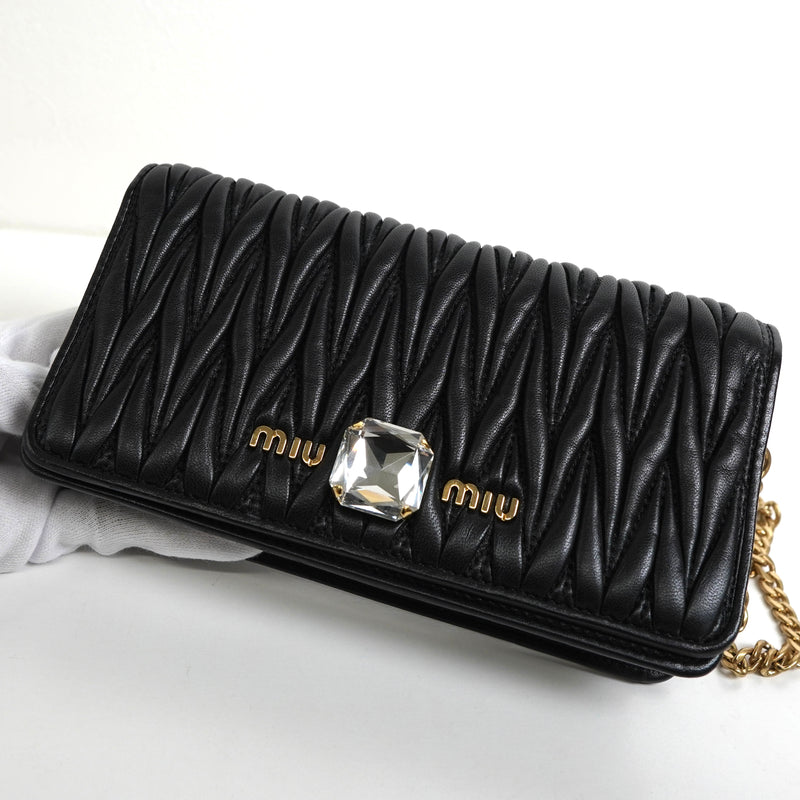 ミュウミュウ マテラッセ レザー ビジュー チェーン ウォレット ショルダーバッグ ブラック