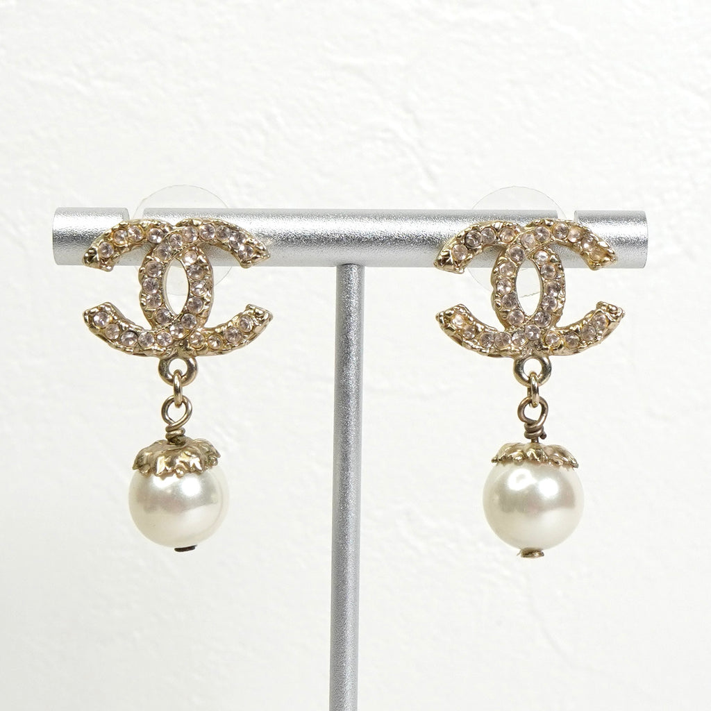 シャネル ココマーク ラインストーン スイングパール ピアス GP レディース