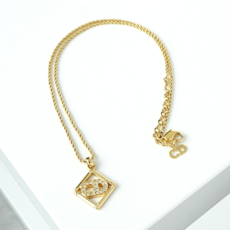クリスチャン ディオール CDロゴ スクエア ラインストーン ネックレス GPゴールド