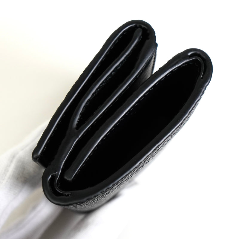 プラダ ヴィッテロダイノレザー トライアングルロゴ 三つ折り財布 ブラック ICタグ内蔵