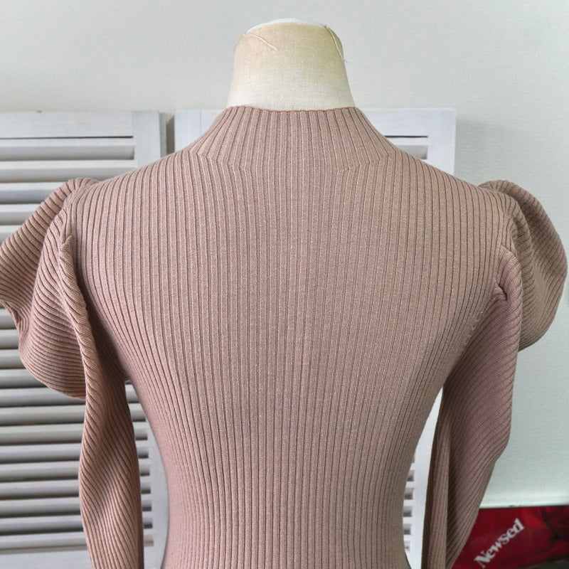 ハーリップトゥ パフスリーブ ニット トップス レディース ベージュ タグ付き未使用品