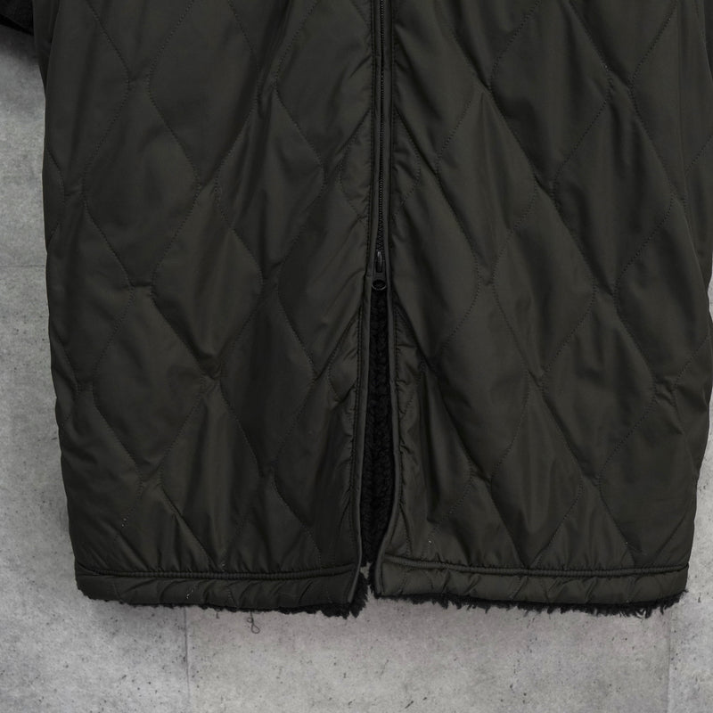 ザ ノースフェイス リバーシブル ロゴ刺繍 ロング丈 キルティングコート ボアコート カーキ / ブラック