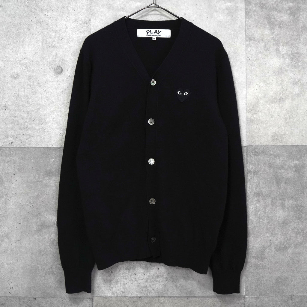 プレイ コム デ ギャルソン ハートロゴ カーディガン ブラック