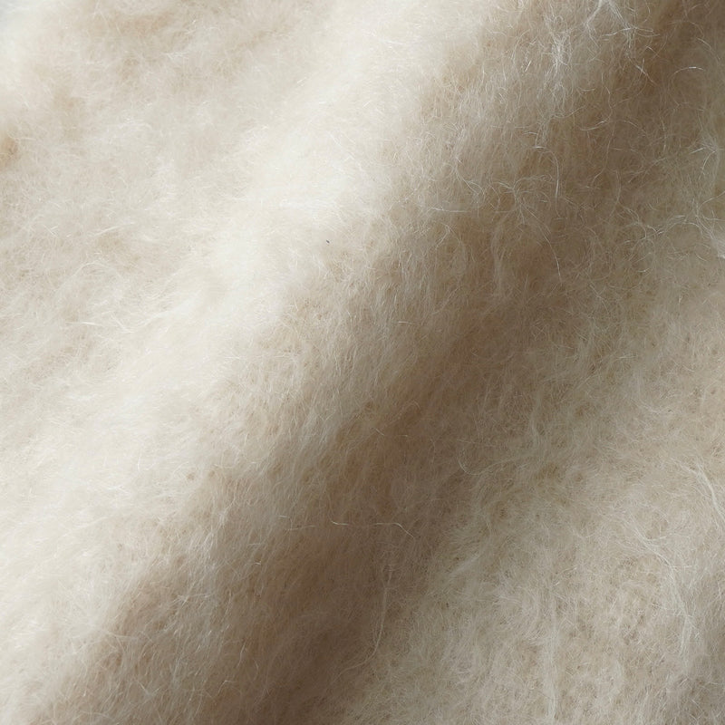 ロエベ アナグラム レザーパッチ モヘア マフラー ホワイト