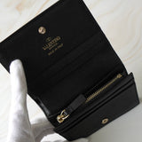 Valentino Garavani Rockstud 黑色双折钱包