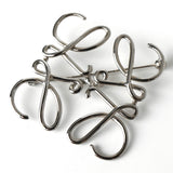 ロエベ アナグラム シルバー ブローチ