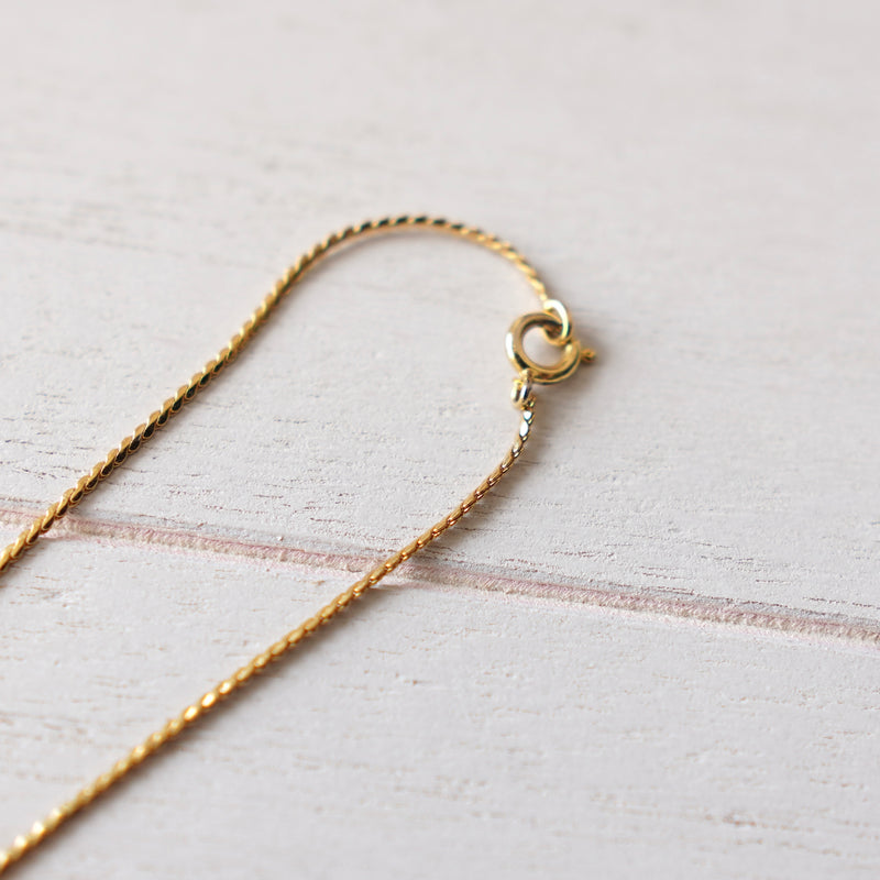 Rhinestone Heart Motif Gold Bracelet