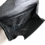 プラダ ヴィッテロダイノレザー トライアングルロゴ 三つ折り財布 ブラック ICタグ内蔵