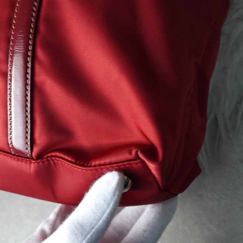 プラダ ハンドバッグ レッド