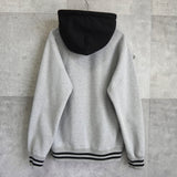 Supreme Logo 双色灰色连帽衫