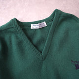 80's〜90's｜Logo Embroidery V-neck Wool Sweater｜Made in Scotland