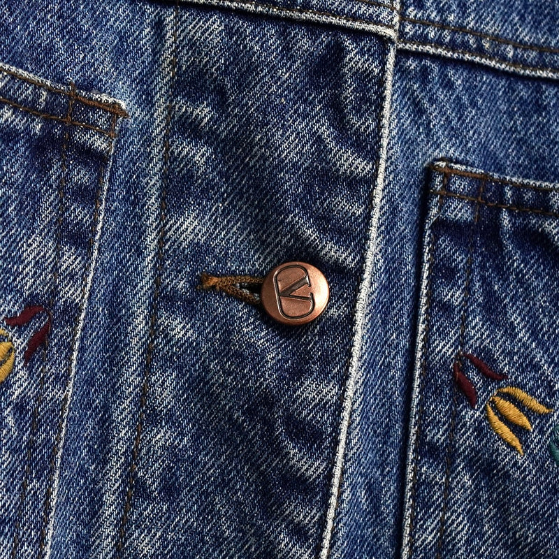 バレンティノ ジーンズ ヴィンテージ Vロゴ ボタン 刺繍 デニムジャケット ブルー