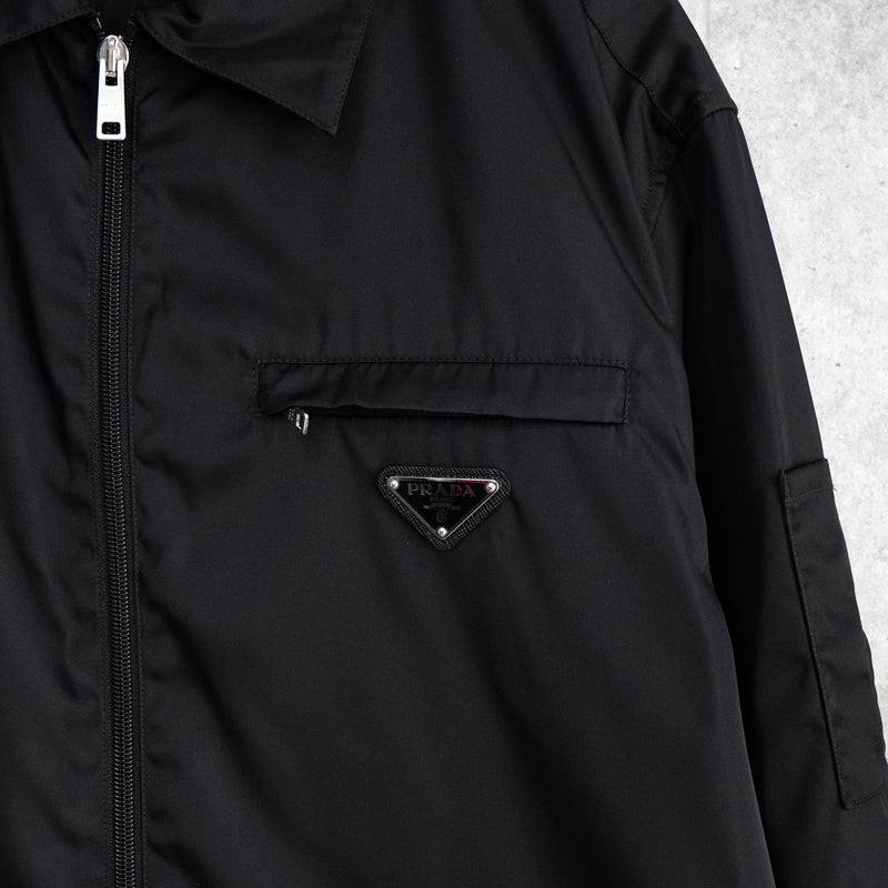 プラダ Re-Nylon トライアングルロゴ ナイロン シャツジャケット メンズ ブラック