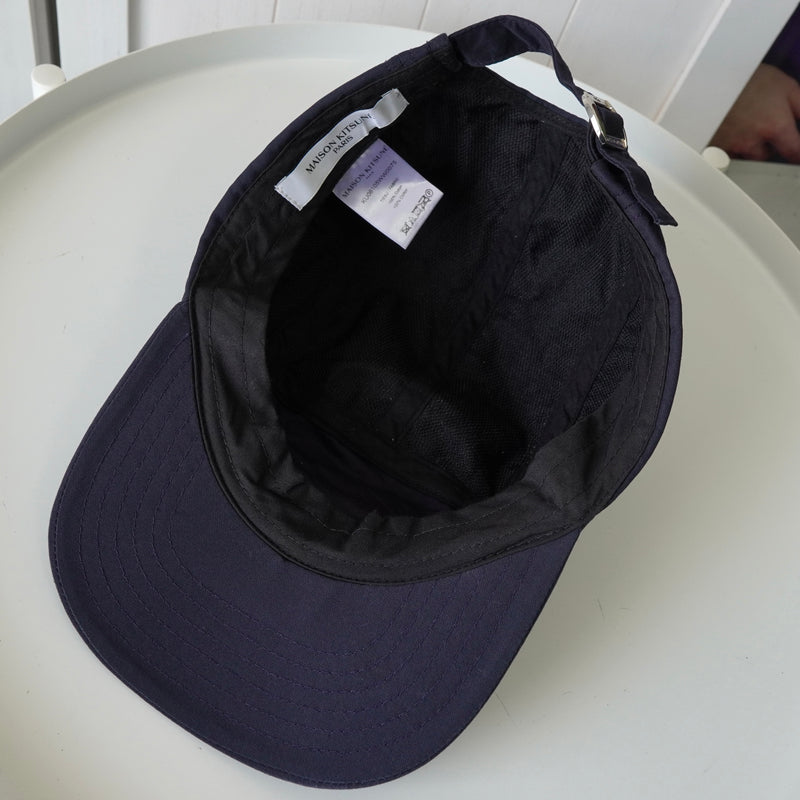 Maison Kitsune logo embroidered cap in navy