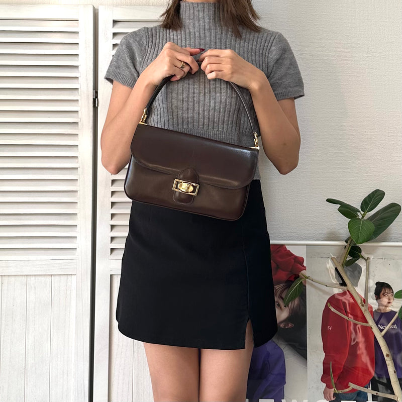 Vintage Triomphe One Shoulder Leather Bag