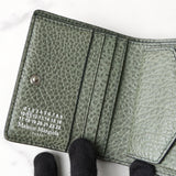 メゾン マルジェラ 四つタグ レザー 二つ折り財布 コンパクトウォレット カーキ 箱付き