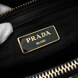 プラダ ガレリア トライアングルロゴ サフィアーノ 2way ハンドバッグ ショルダーバッグ ブラック