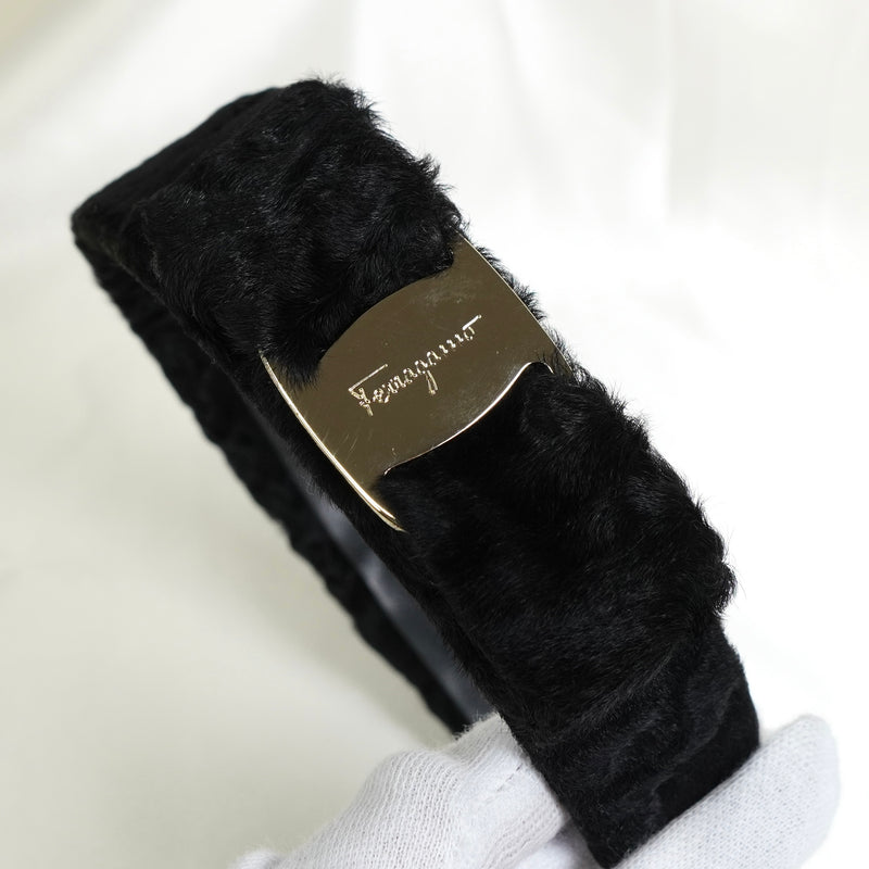 サルバトーレ フェラガモ ヴァラ リボン ファー カチューシャ ブラック