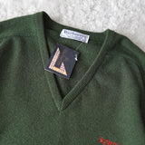 80's〜90's｜Logo Embroidery V-neck Sweater｜DEAD STOCK｜Made in Scotland