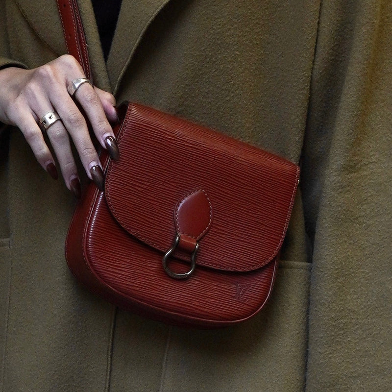 ルイ ヴィトン エピ ミニサンクルー ケニアブラウン ショルダーバック M52213