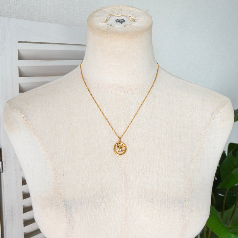 クレージュ ヴィンテージ ラウンド ロゴ ネックレス GP ゴールド