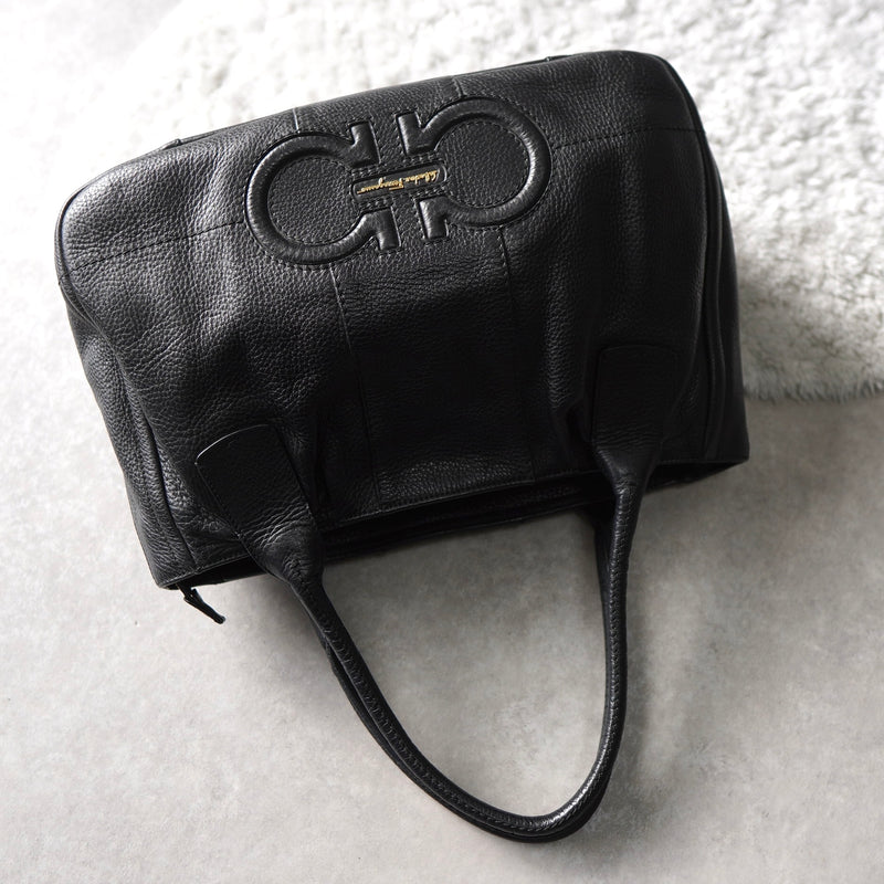 Gancini Leather Tote Bag｜Made in Italy